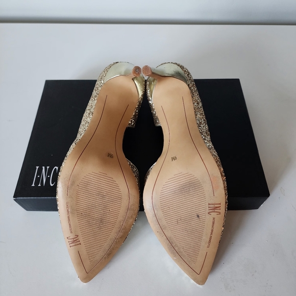 🔥INC International Concept Sparkling Gold Shoes - Picture 14 of 17